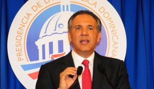 Ministro-adm-Jose-Ramon-Peralta