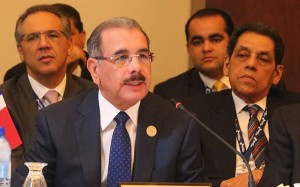 Presidente Medina dice invertir en educación combate inseguridad