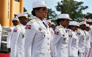 Presidente Medina encabeza acto de graduación militar