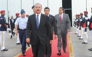 Medina viajó hoy hacia Honduras; va a instalación de nuevo presidente