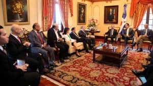 Líderes empresariales de Centroamérica visitan al presidente Danilo Medina
