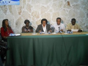 Rechazan sentencia TC que revoca que revoca cedulación de 28 haitianos 