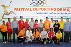 Finaliza con éxito el “Festival Deportivo de la Mujer”