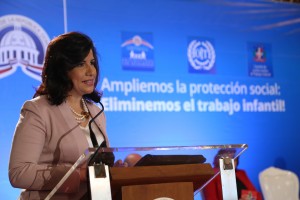 La vicepresidenta Margarita Cedeño de Fernández tuvo una participación en el foro.
