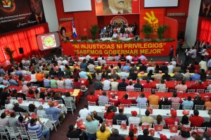 (foto) Vista de los asistentes a reunión conjunta PRSC.