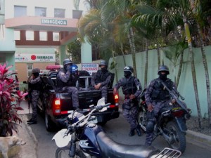 policia en Bonao