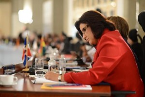 La vicepresidenta Margarita Cedeño  durante la reunión plenaria realizada en Venezuela.