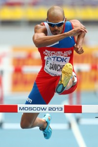  Félix Sánchez clasifica para la final del Mundial de Atletismo en Moscú