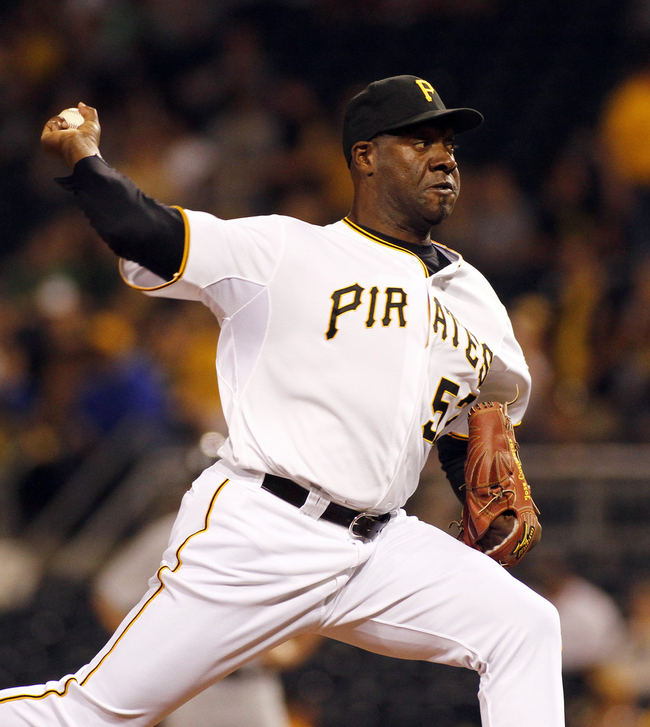 Cubano José Contreras lanzará con los Tigres del Licey