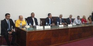 Julián Roa, presidente de ASODORE,  durante una reunión de su comité ejecutivo nacional