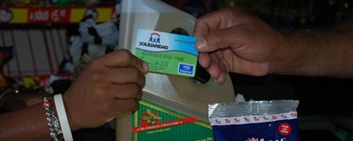 Gobierno transfiere en agosto más de mil millones a beneficiarios de subsidios sociales