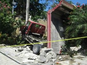 0_camion_accidente_cabarete
