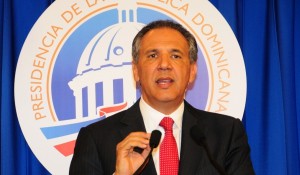 Ministro-adm-Jose-Ramon-Peralta