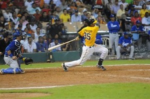 Licey y Águilas harán hoy juego benéfico