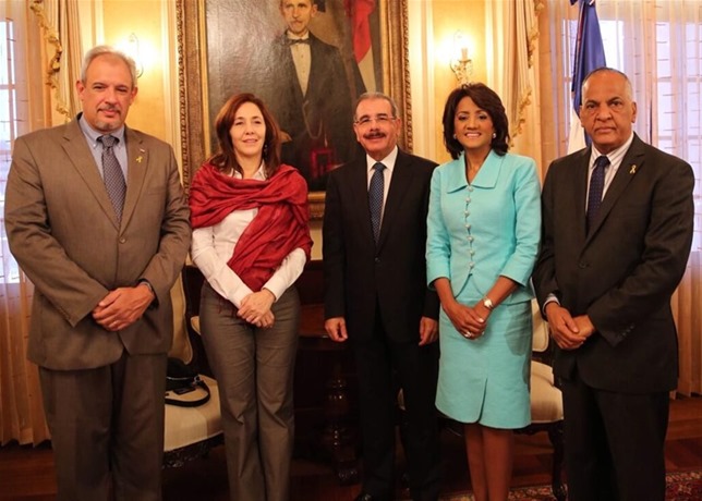 Cuba apoyará a RD para reducir embarazos en adolescentes y mortalidad materna