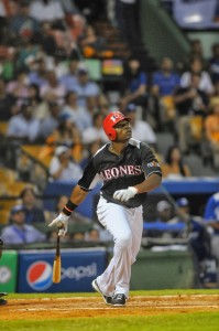 Polanco decide victoria de Leones ante Águilas