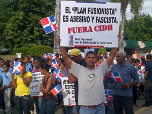 Manifestantes en acto de sjm