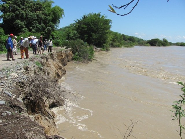 ¡Tragedia! Dos menores mueren ahogados en río de La Romana