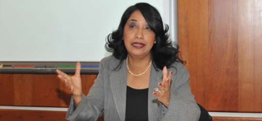 Guadalupe Valdez dice “clientelismo” impide mejor distribución del presupuesto
