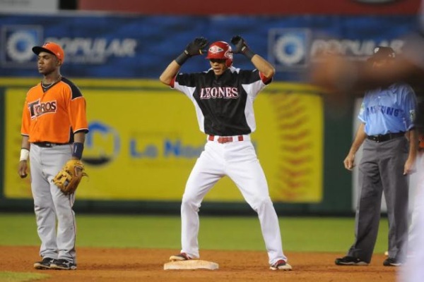 Leones dan paliza a Toros