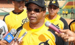 Pelotero Estrella reconocerá este lunes a Luis Polonia