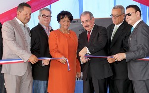 Presidente Danilo Medina inaugura obras en Línea Noroeste