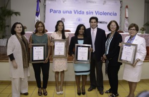Susy Pola, Ivonne Ferreras, Felivia Mejía, Milisen Ulises, Manuel Cabral, Lourdes Contreras, Ada Wiscovitch