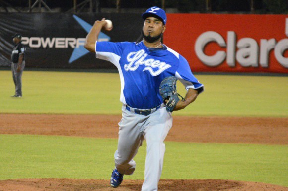 Tigres blanquean a Gigantes