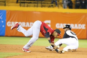 Leones vuelven al primer lugar