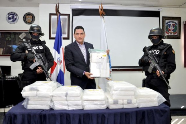 DNCD decomisa 59 paquetes de droga en el Puerto de Caucedo
