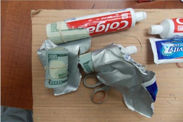 Decomisan US$159 mil ocultos en estuches de pasta dental