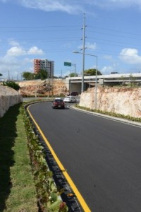 MOPC abre elevado de la avenida ecológica con Charle de Gaulle  