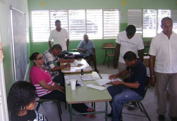 Autorizan al PLD uso de recintos escolares para elecciones del domingo