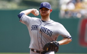 Padres de San Diego pactan con Ian Kennedy  