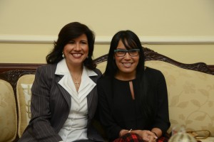 La vicepresidenta Margarita Cedeño y Francina Hungria
