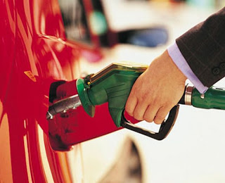 ¡Sin variación! Industria y Comercio vuelve a congelar los precios de los combustibles