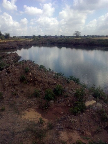 MA paraliza extracción de materiales del río Haina