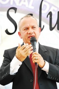Dr.-Freddy-Hidalgo