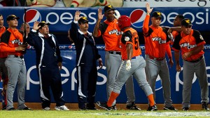 Cuba derrota a Puerto Rico y se mantiene con vida en la Serie del Caribe