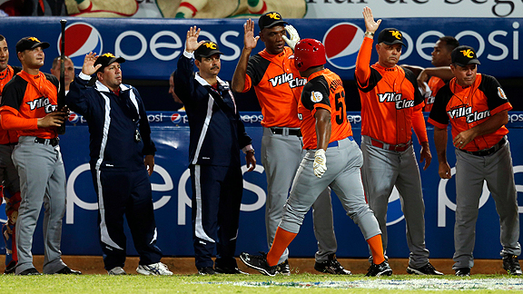 Cuba derrota a Puerto Rico y se mantiene con vida en la Serie del Caribe