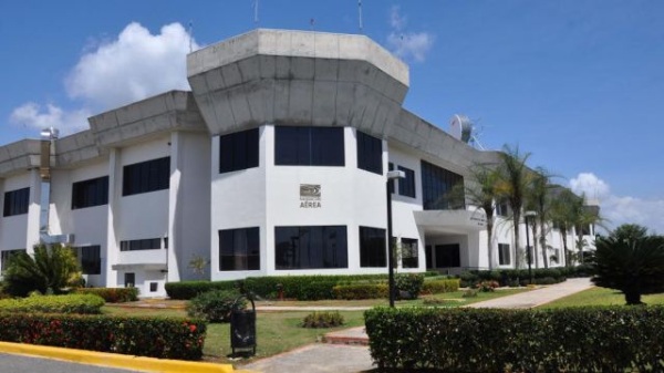 IDAC espera acto inaugural para comenzar a operar centros de control de aéreo en AILA y Punta Cana