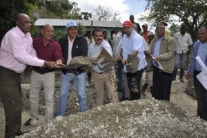 INDRHI inicia los trabajos de rehabilitación del canal Tocino