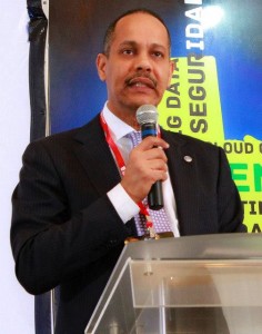 Armando García