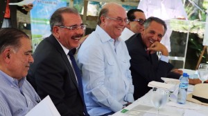 FOTO OFICIAL