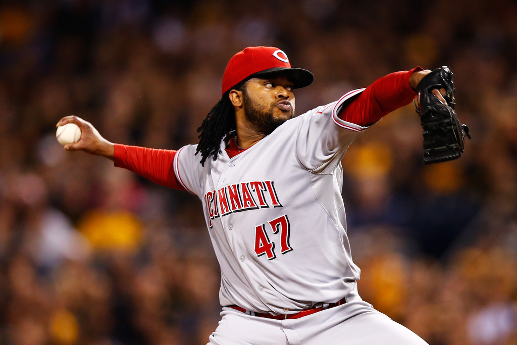 Pitcher criollo Cueto será el abridor de los Rojos de Cincinnati para el primer partido