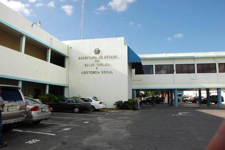 Ministerio de Salud Pública garantiza calidad de agua en plantas de la CAASD