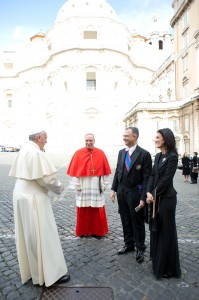 VICTOR GRIMALDI CON EL PAPA