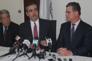 Foto de Luis con miembros del CONEP