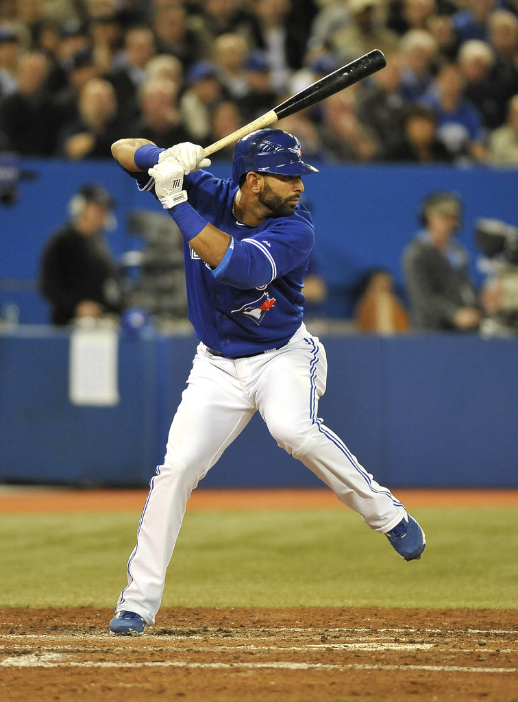 José Bautista y Melky Cabrera pegan jonrones en victoria de Azulejos