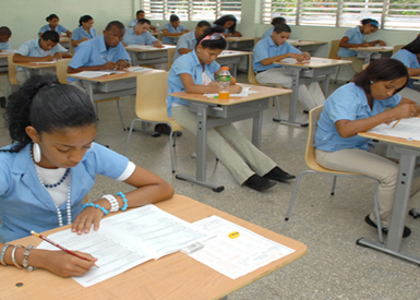 Educación convoca a Pruebas Nacionales a estudiantes del nivel Medio